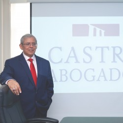 Paul Castro Garcia despacho abogados