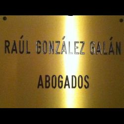 Raúl González Galán abogado